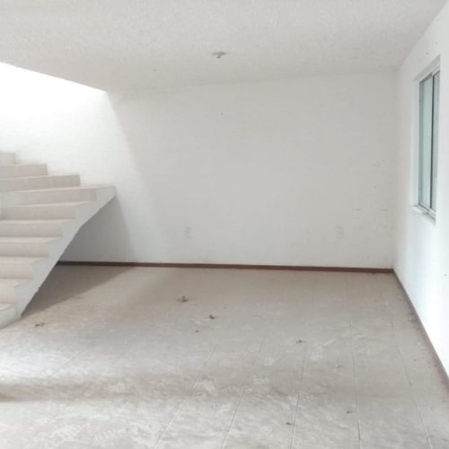 PRIVADA SANTA ADRIANA, NO. 328, PRIV. 27, LT. 28, FRACC. SAN FERNANDO, MUNICIPIO DE MINERAL DE REFORMA, HIDALGO